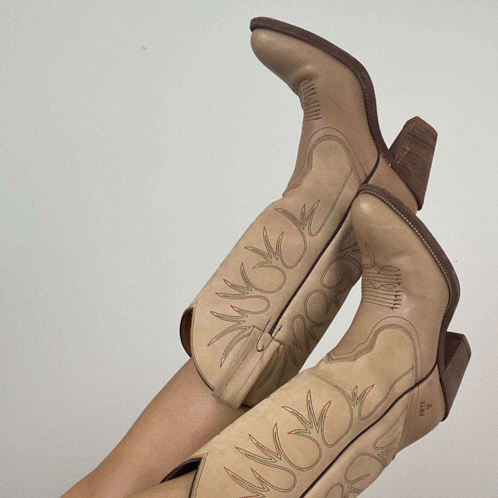 FRYE cowgirl boots